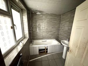 Photo 1- click for photo gallery